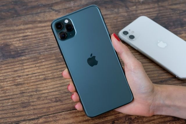 法人が携帯買取に出す理由とは